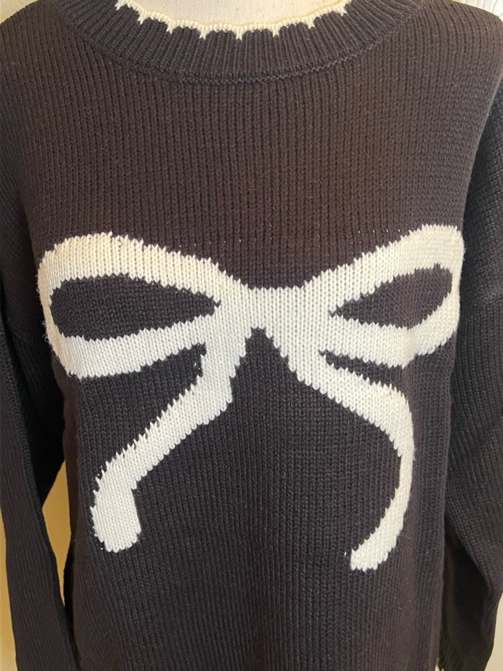 CATO Bow Graphic Sweater - Picture 3 of 11